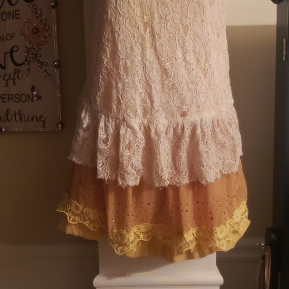 ❣❣Host Pick❣❣Vintage mini dress! - Picture 3 of 6